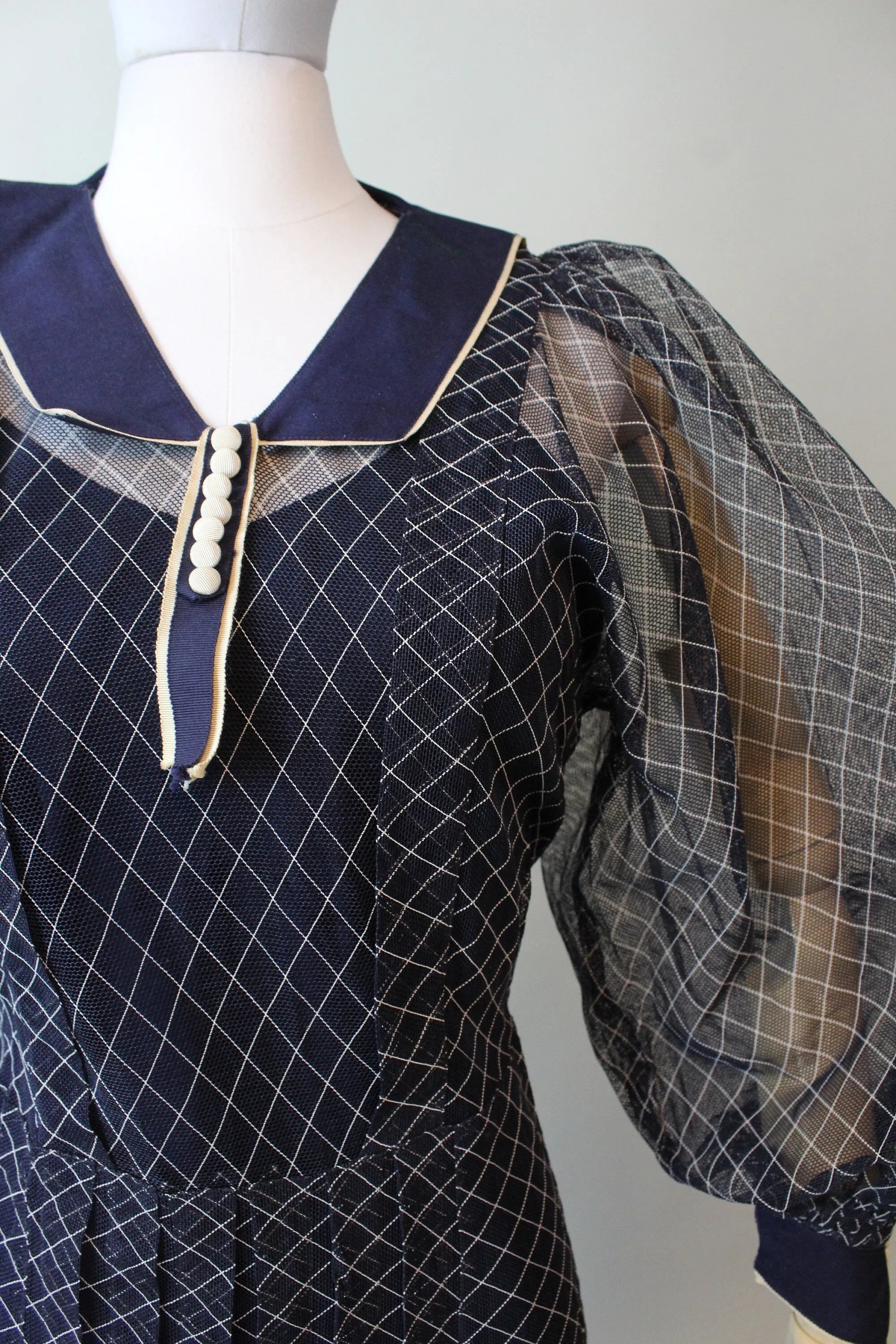 1930s BALLOON SLEEVES mesh dress small medium | new fall