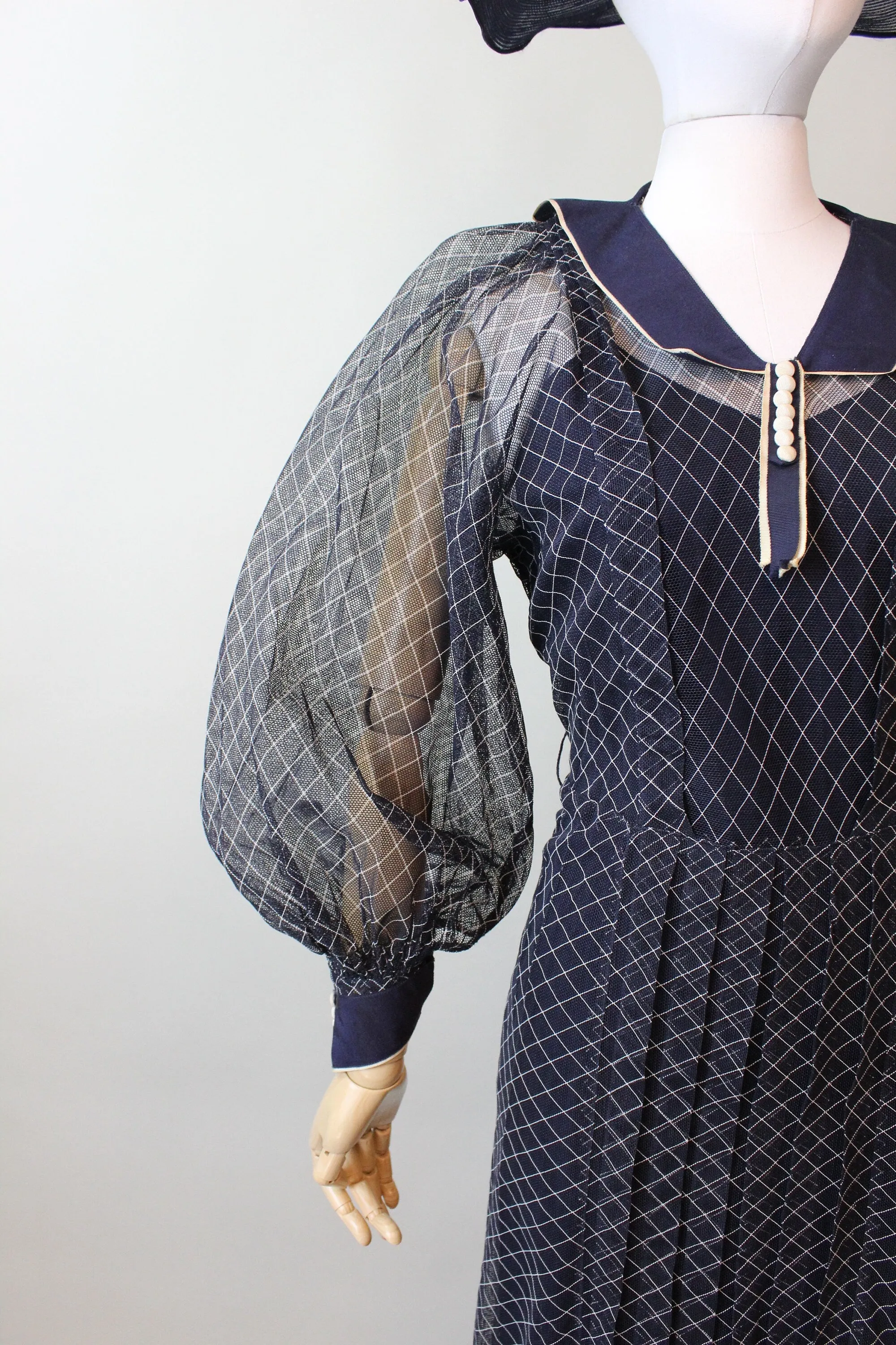 1930s BALLOON SLEEVES mesh dress small medium | new fall