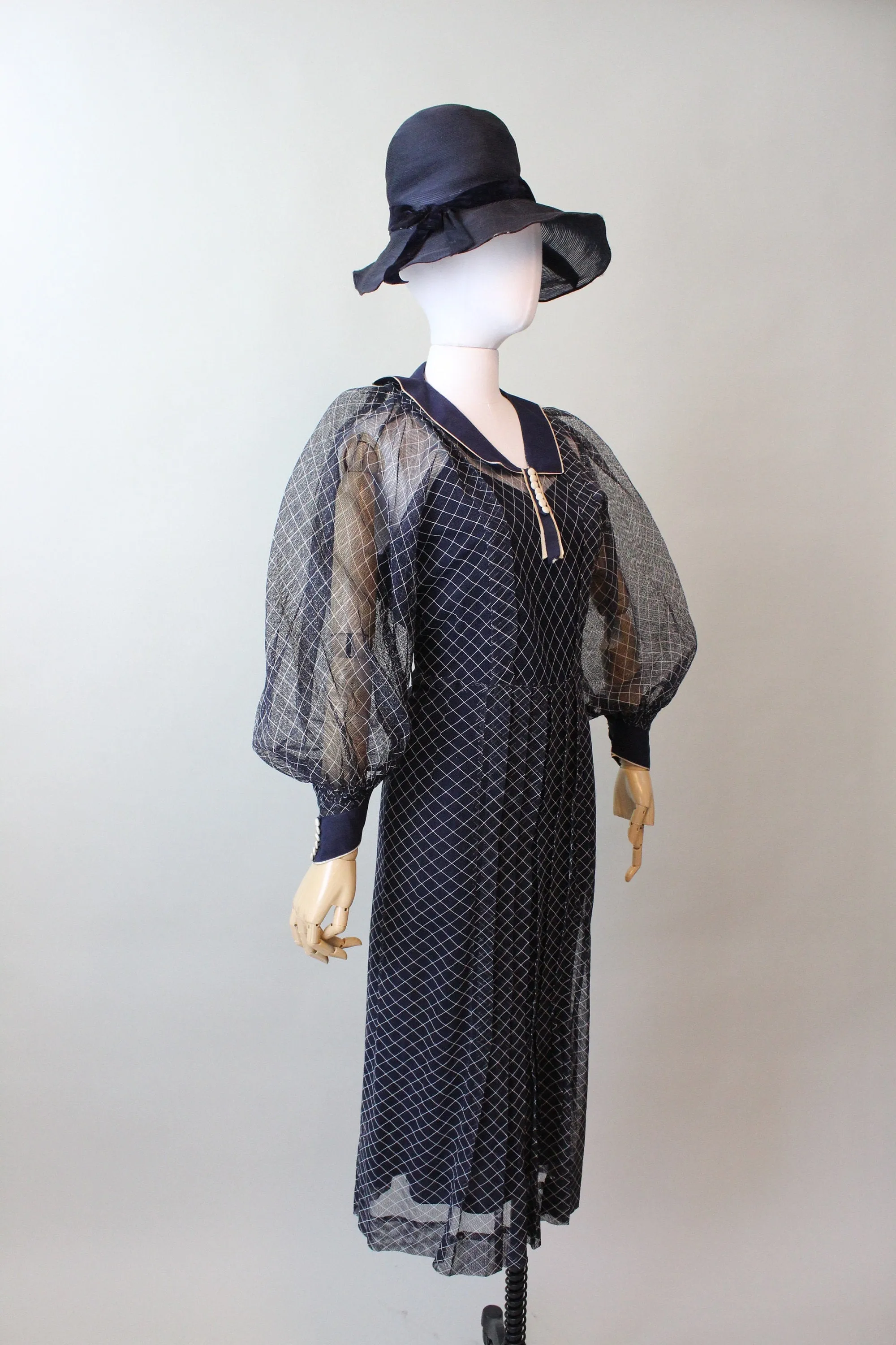 1930s BALLOON SLEEVES mesh dress small medium | new fall