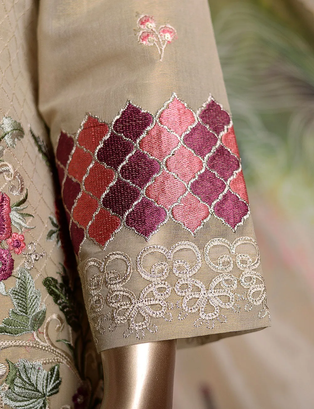 3 Pc Khaddi Lawn Unstitched Embroidered Dress (TP-19)