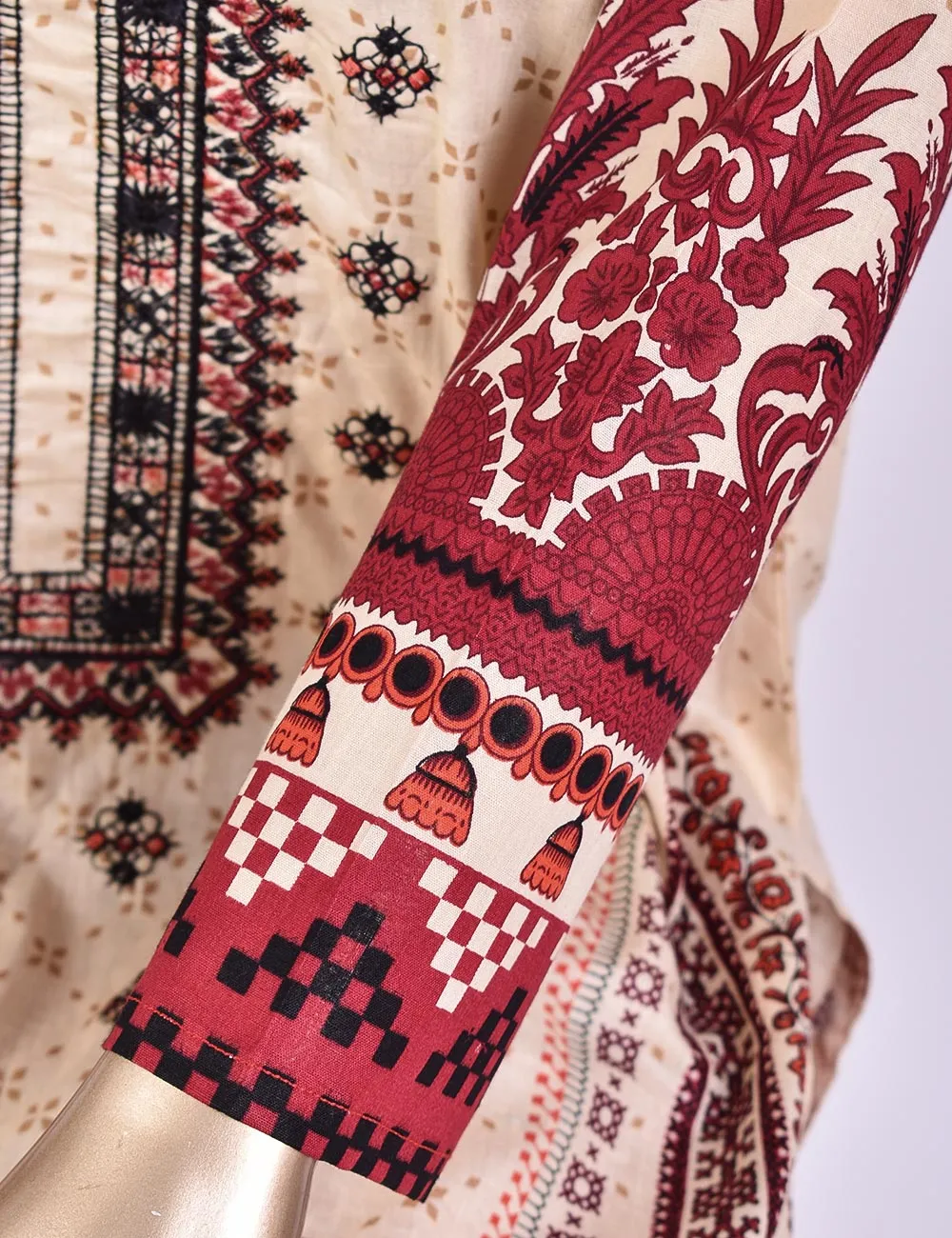 3 Pc Un-stitched Embroidered Lawn - Eternal Ethnic (ATL-4B-Skin Maroon)