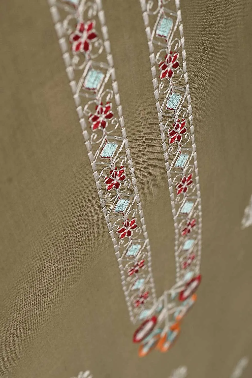 3SP-7A-SKIN - 3PC COTTON EMBROIDERED Dress With Chiffon Embroidered Dupatta