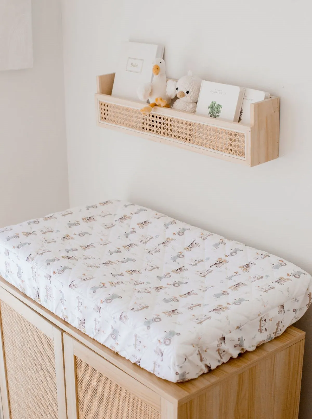 Bambella Waterproof Bassinet Sheet | Oakwood Farm