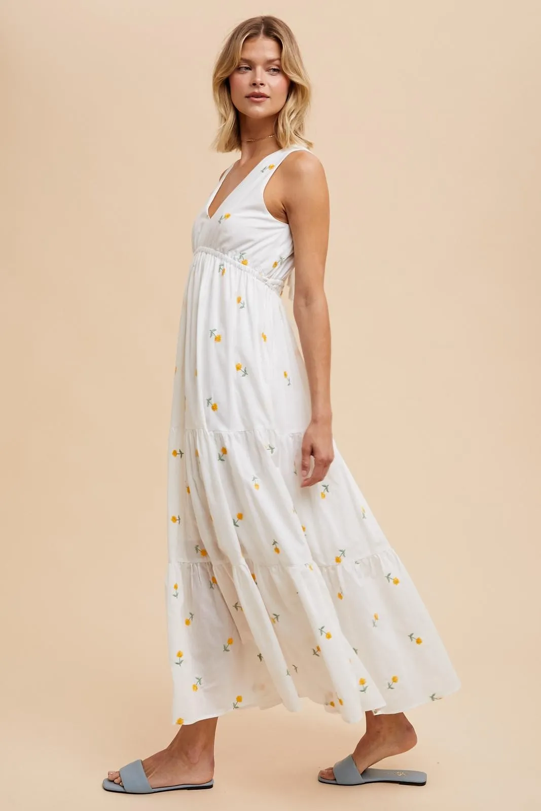 BELLA EMBROIDERED FLORAL MAXI