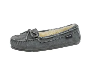 Clean-lined Moccasin Toe Women's On Squared and Secure Outdoor Clarks Slippers Indoor Suede Slip