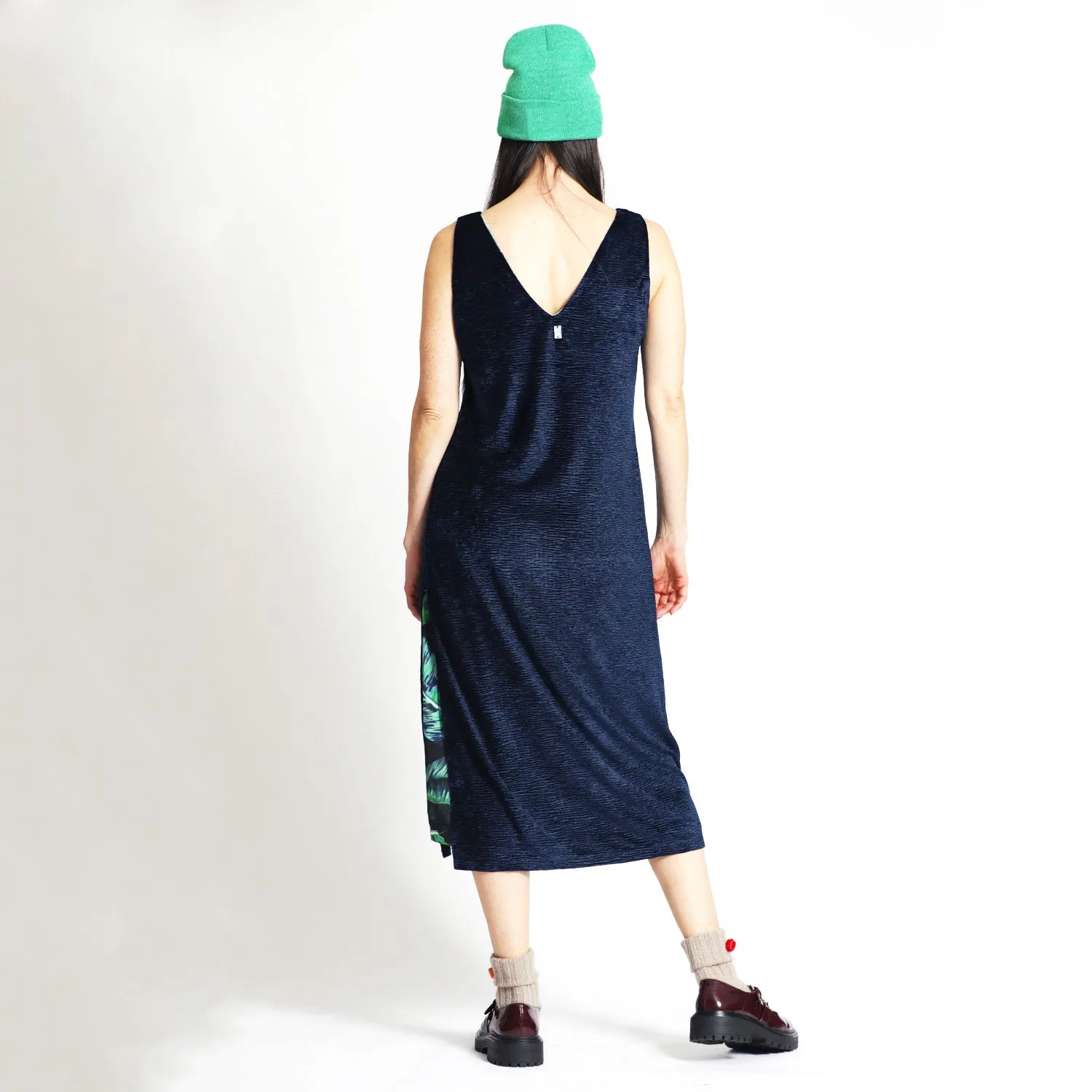 Dress with Slit in Blue Velvet And Green Silk Belt