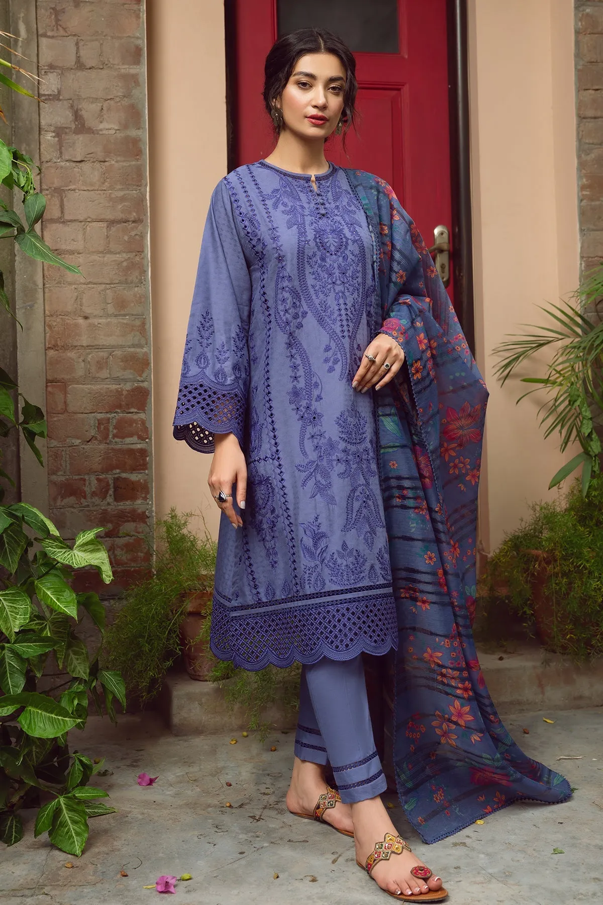 Embroidered Kameez Trouser Pakistani Lawn Dress for Eid