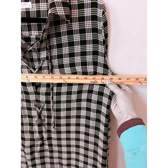 Equipment Femme Knox Plaid Silk Dress Long Sleeve Lace Up Black White Sz S