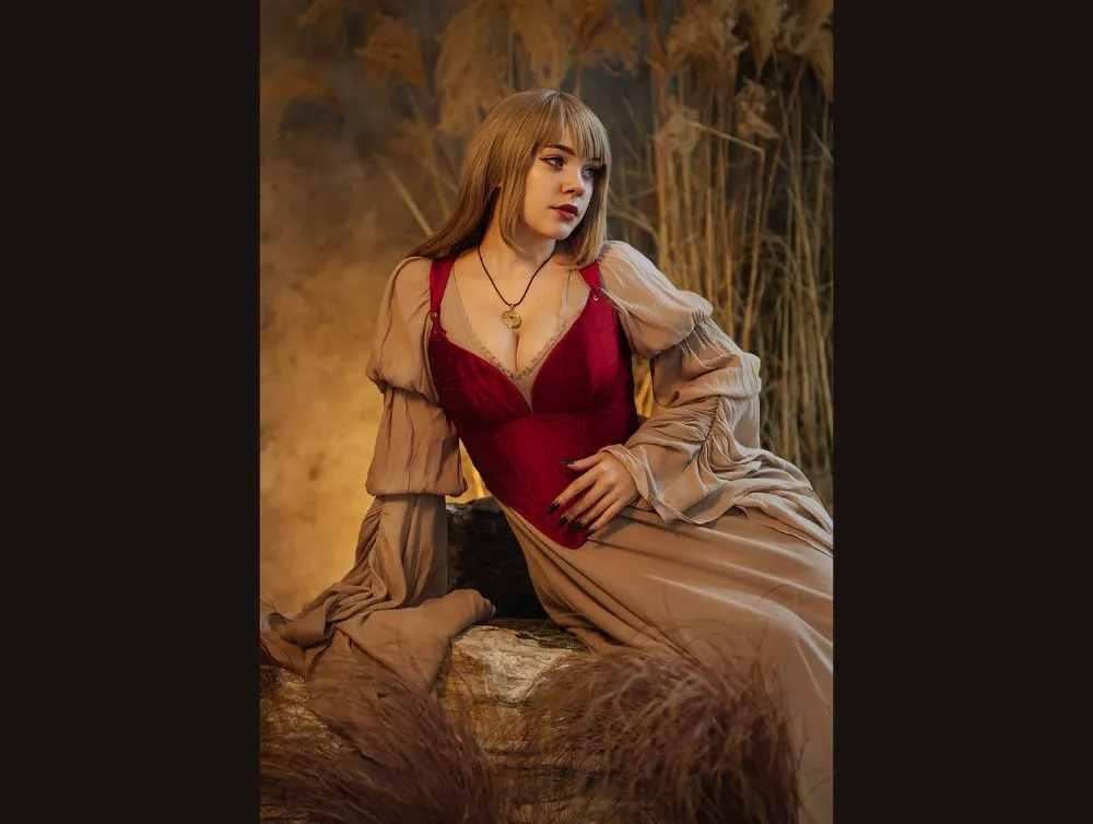 Fantasy dress with Red silk corset