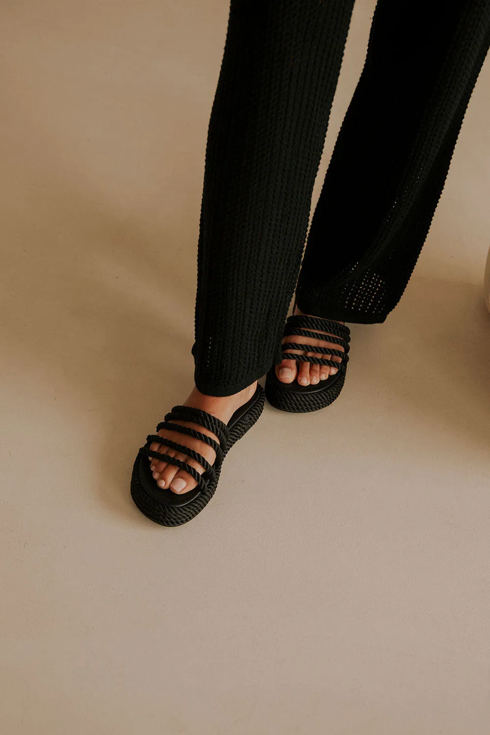 Fiore Platform Sandals - Black