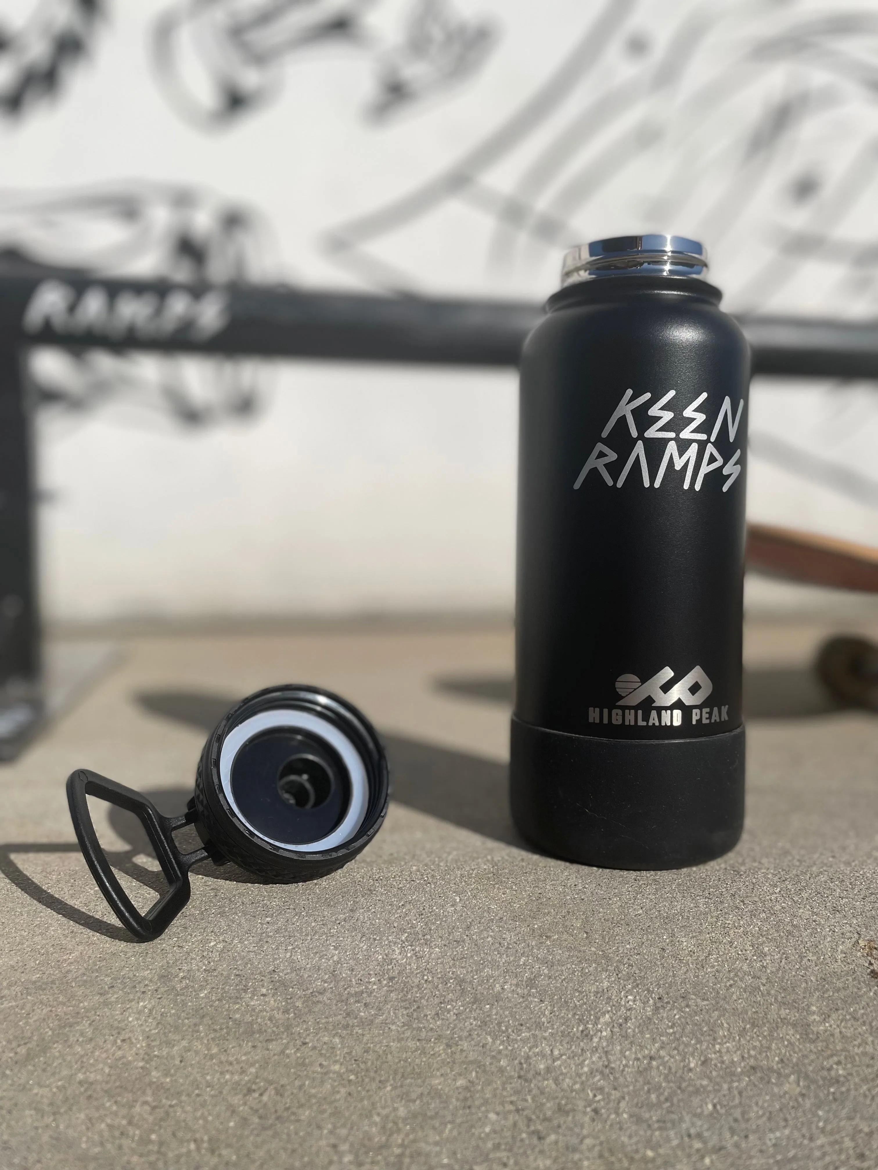 Highland Peak x Keen Ramps 32 oz Water Bottle