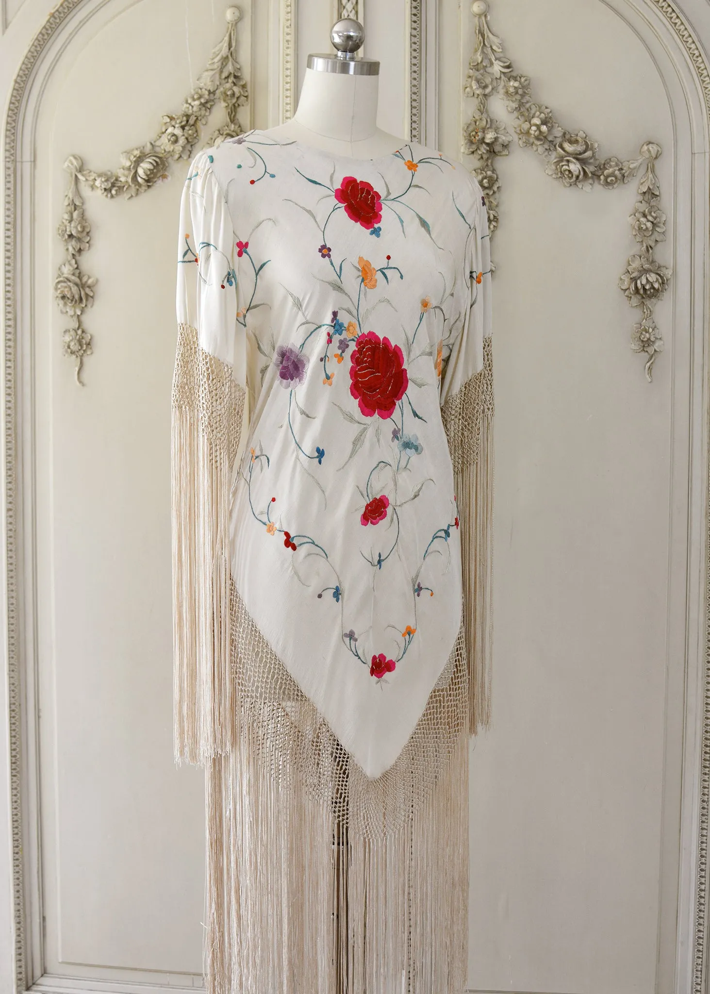 Kit Antique Hand Embroidered Creme with Roses Silk Festival Dress