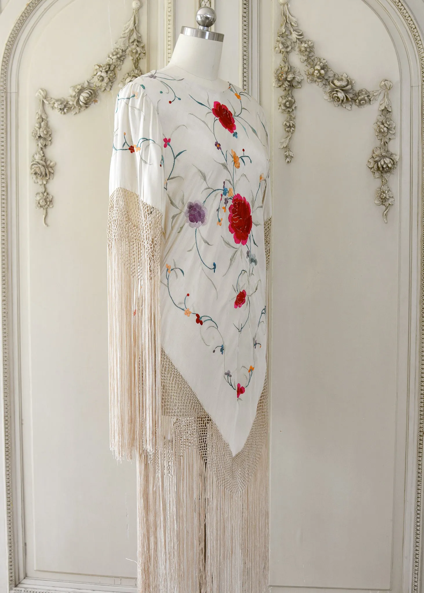 Kit Antique Hand Embroidered Creme with Roses Silk Festival Dress