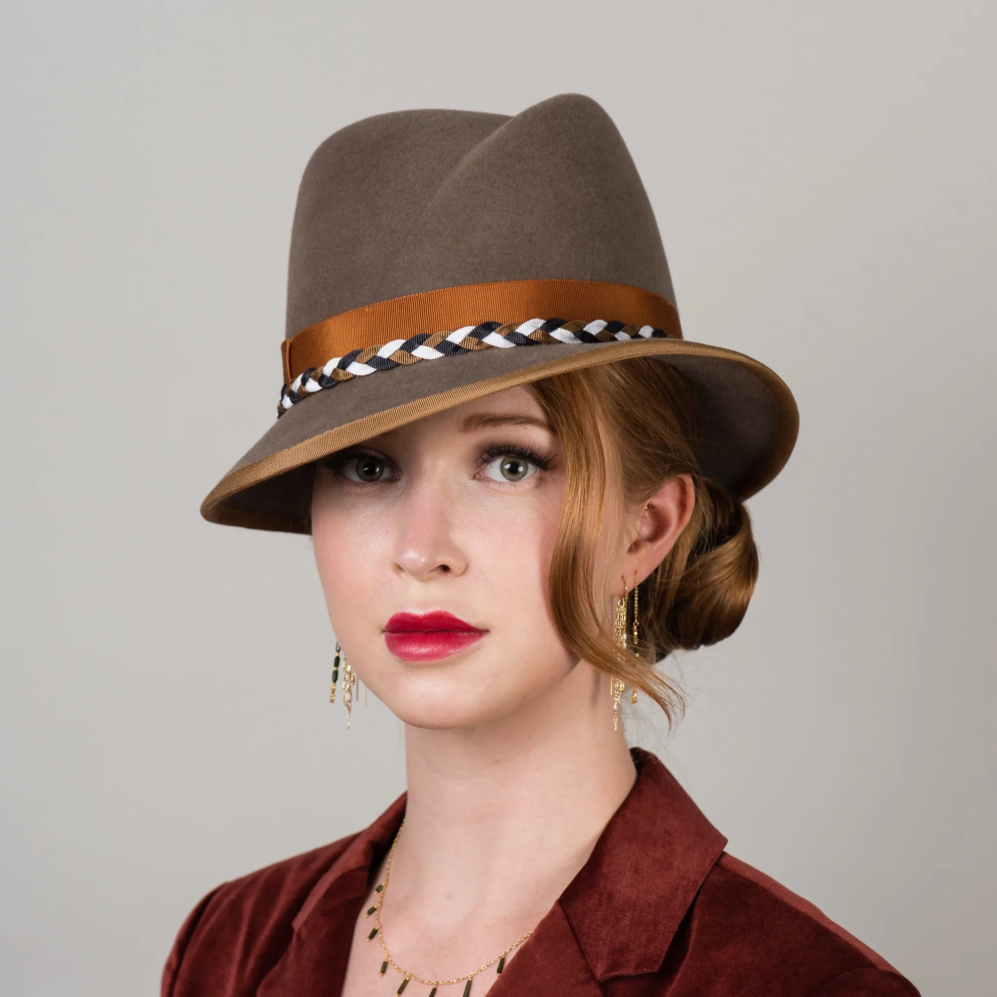 Neale ~ Mink Taupe