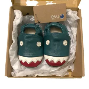 NIB Emu Australia Little Grubs Crocodile Leather Sheepskin Moccasin 0-6 Months