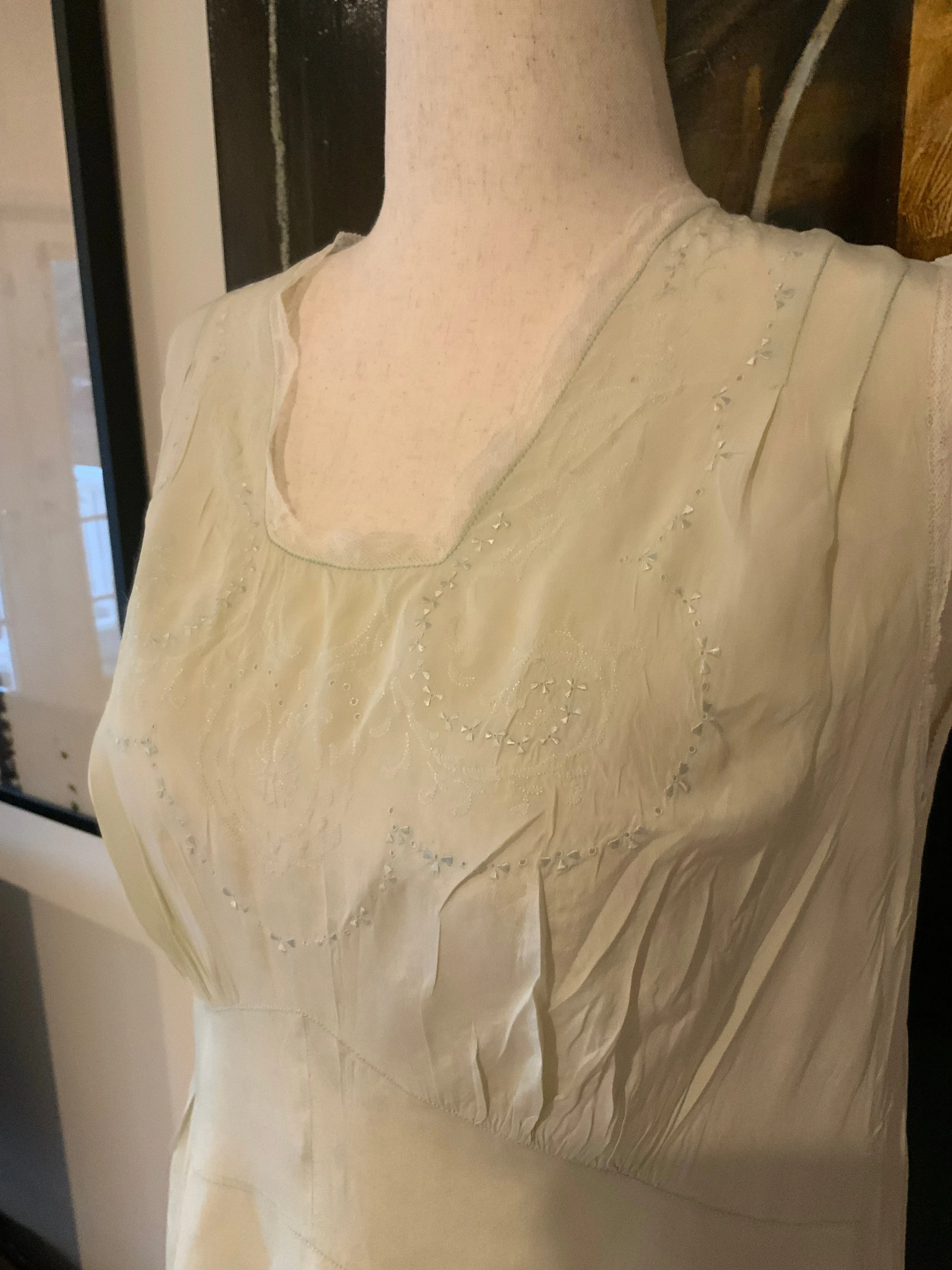 Silk Nightgown - 30s - 30L