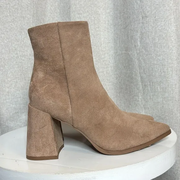 STEVEN NEW YORK TOMAS FLARE HEEL POINTED TOE FAUX SUEDE TAUPE ANKLE BOOT **NWT**