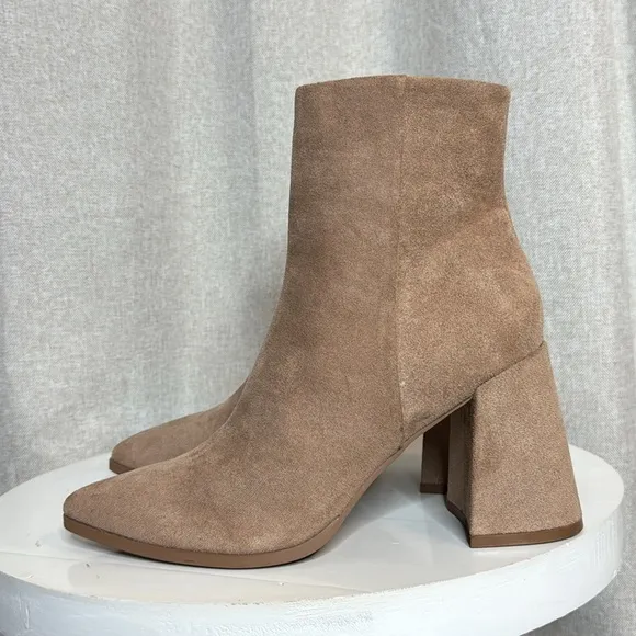 STEVEN NEW YORK TOMAS FLARE HEEL POINTED TOE FAUX SUEDE TAUPE ANKLE BOOT **NWT**
