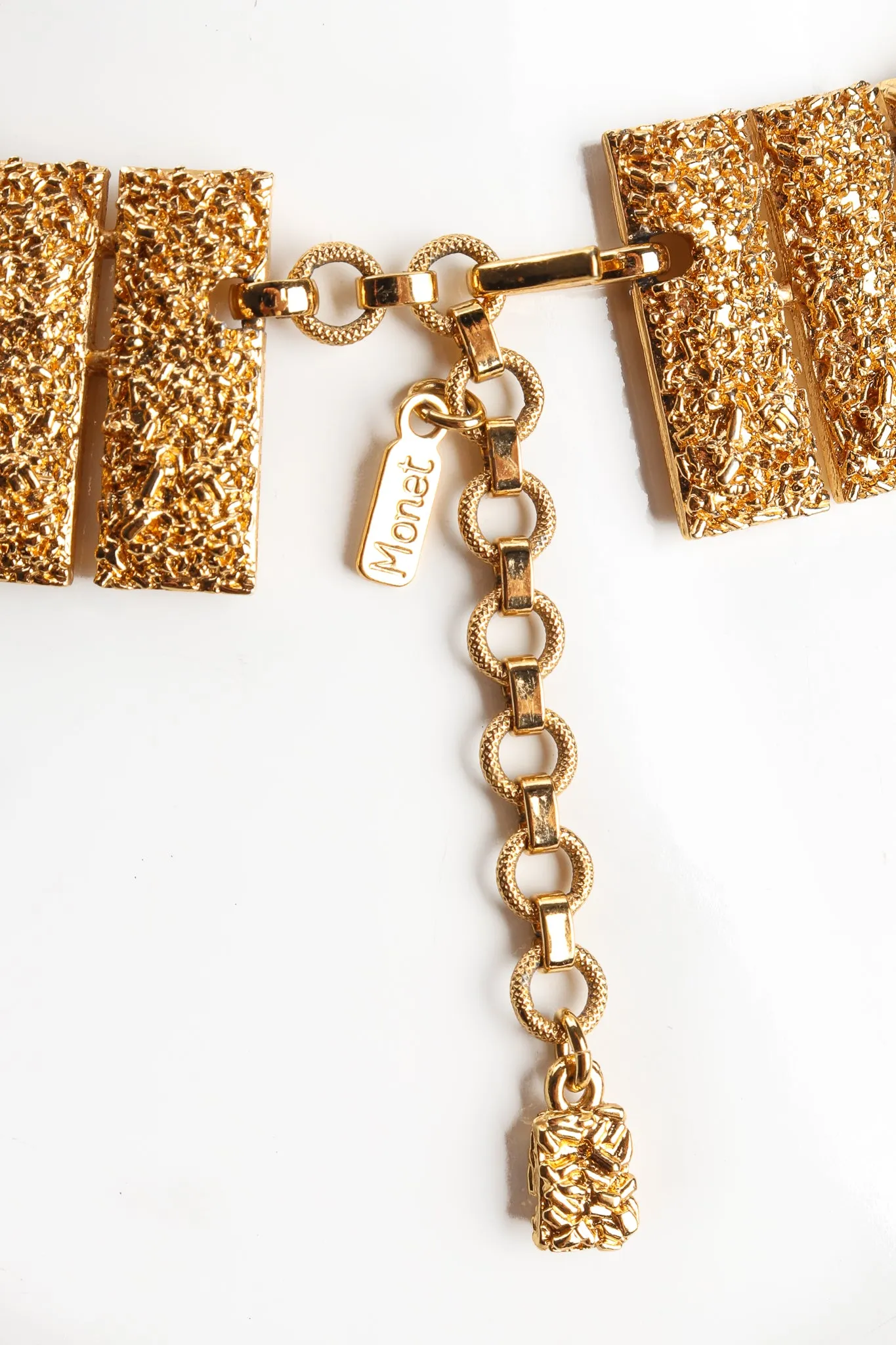Textured Pointed Collar Necklace
