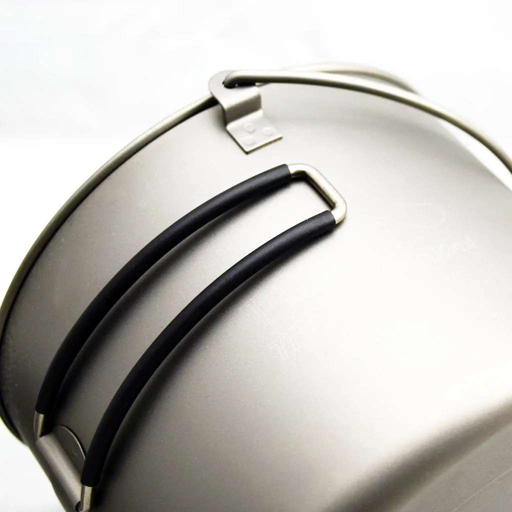 Titanium 1600ml Pot with Bail Handle