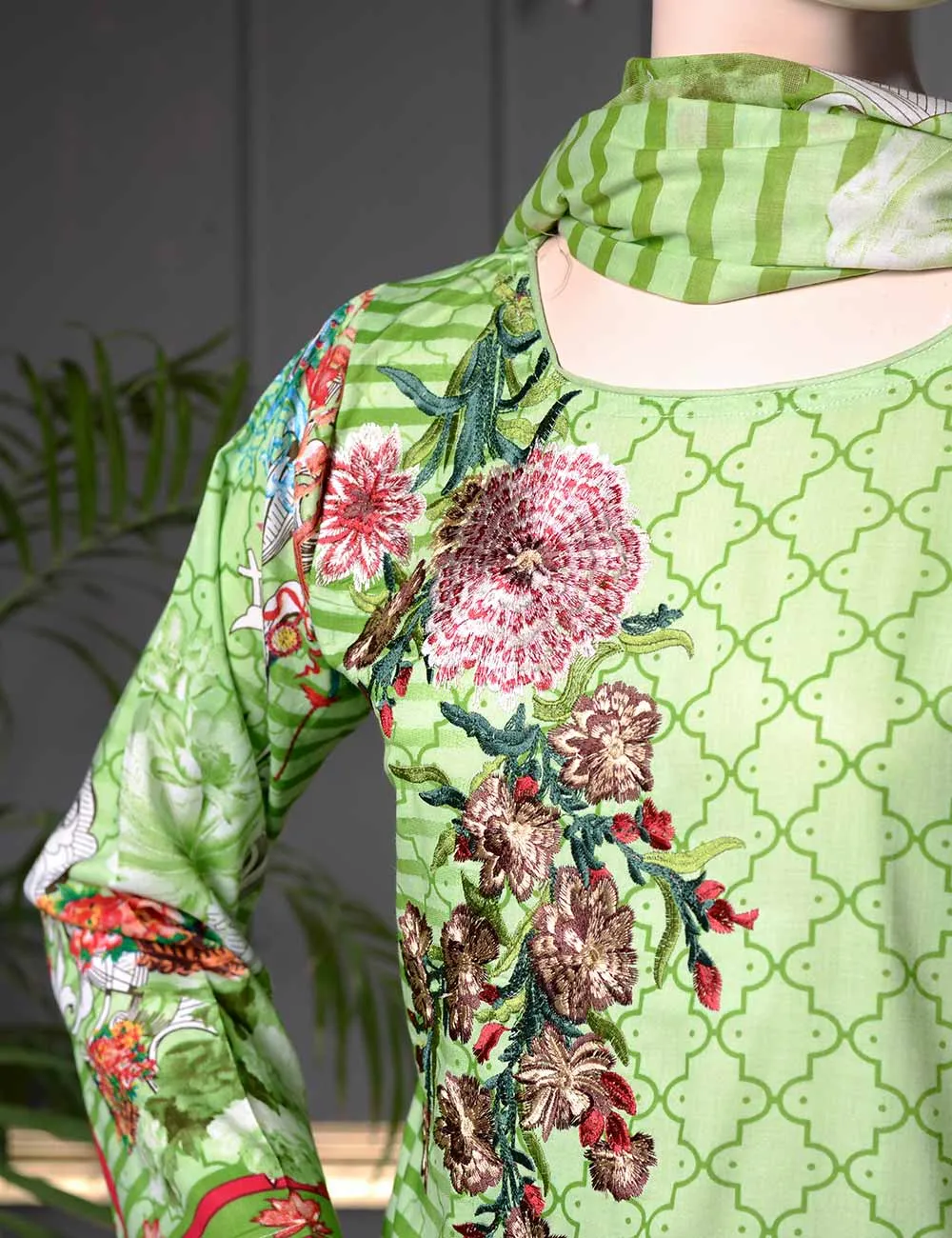 Un-stitched Embroidered Lawn (SE-4A) Whimsical Flora