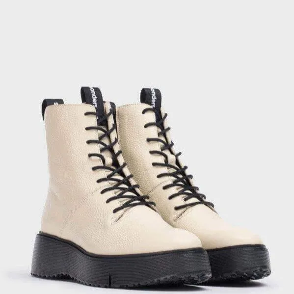 Wonders Cream Leather Lace Up Biker Boots